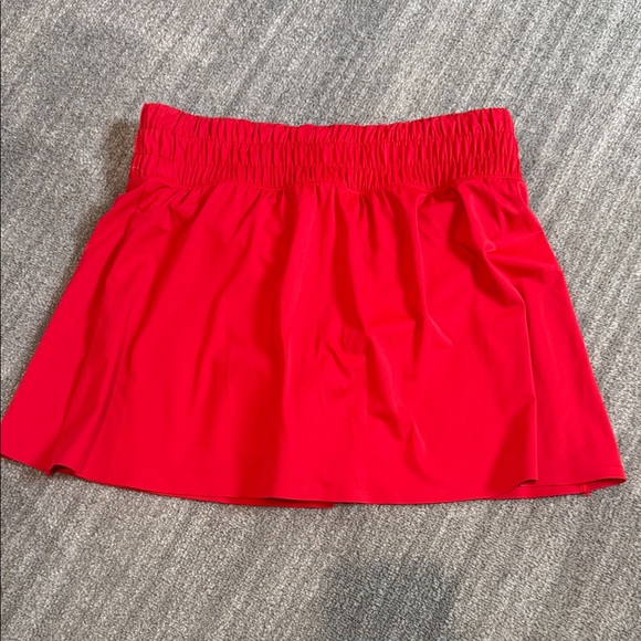 SPANXshape Activate Skort 14” Red Athletic Skort Size Medium - Picture 4 of 10